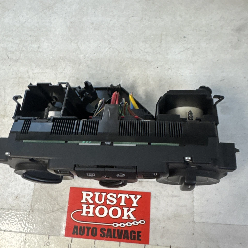 2009 Volkswagen Jetta AC HEATER TEMP CONTROL 747 309-65 Foto 2 de 4