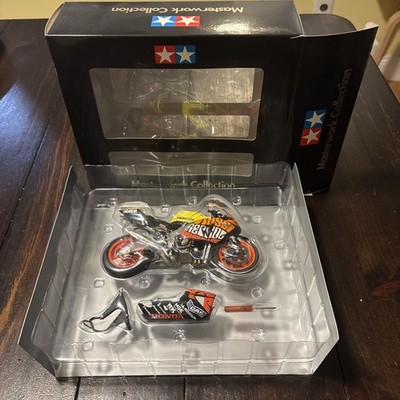 Tamiya 1/12 Masterwork Repsol Honda RC211V Valencia Finished Product Open