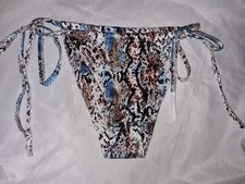 Gorgeous Multi-coloured PRETTYLITTLETHING bikini bottoms size 10