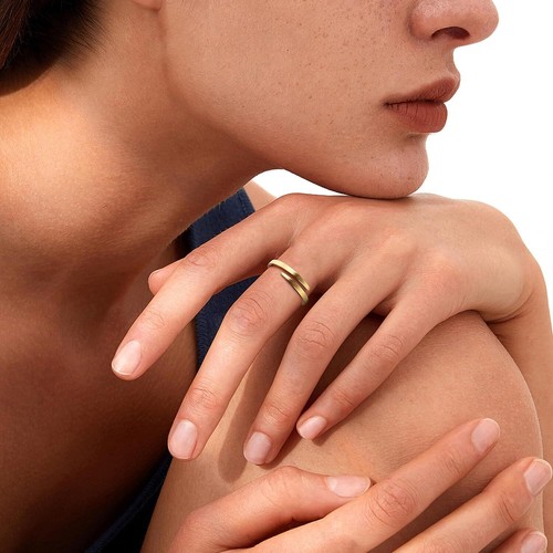 THUNARAZ 14K Gold Filled Rings for Women - Non Tarnish Wedding Bands |... - Picture 5 of 9