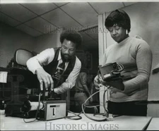 1976 Press Photo Earl S. Amedee Sr. New Orleans Video Access Center - noa15720