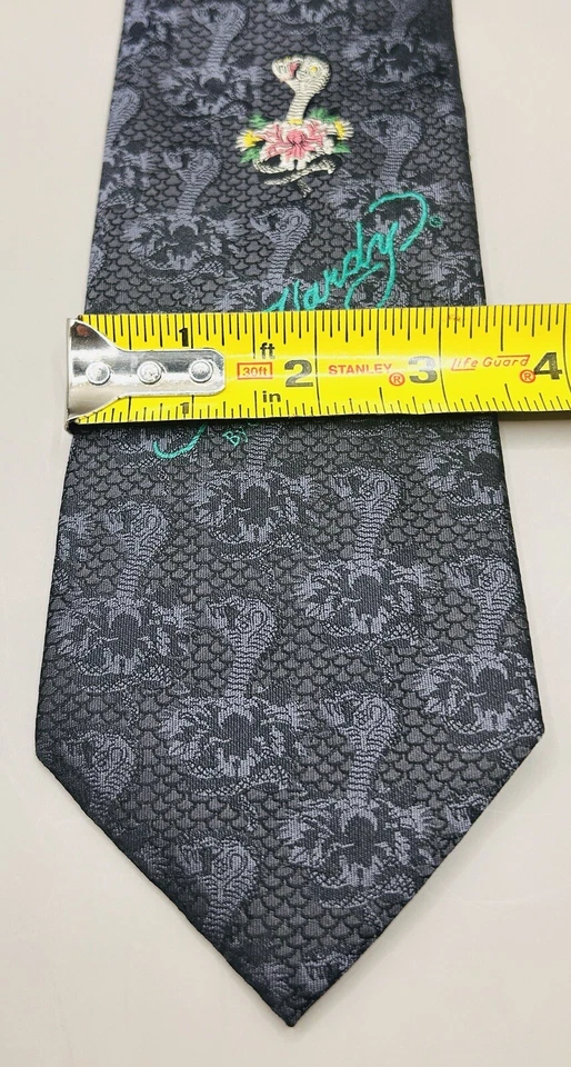 Corbata Ed Hardy de Christian Audigier All Over Cobras 100 % seda para hombre usada en excelente estado Foto 3 de 3