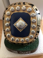 BROOKLYN CYCLONES METS 1986 WORLD SERIES CHAMP RING REPLICA STATUE WALLY BACKMAN