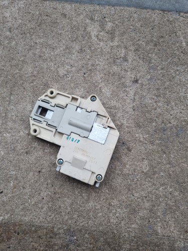 WASCHMASCHINE AEG 54400 Schloss Türverriegelung Türschloss 12403490/1