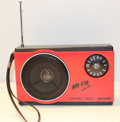 Vintage Am /Fm Portable radio. Great gift. | eBay
