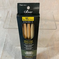 Clover Takumi Velvet Bamboo Knitting Needles US 15 10mm DPN Set Circulars