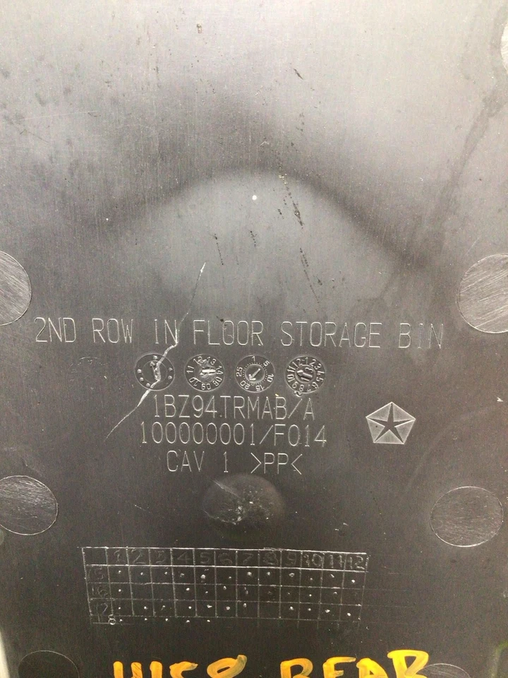 ✅ 2018 道奇 JOURNEY 后地板存储箱 Pn:1BZ94TRMABA 原始设备制造商 — 第 4/4 张图片