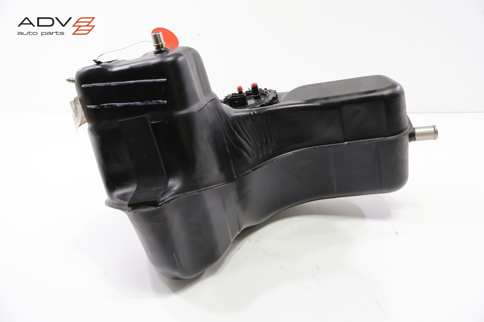 Audi R8 2017-2023 REAR+LEFT Fuel tank P/N 14781