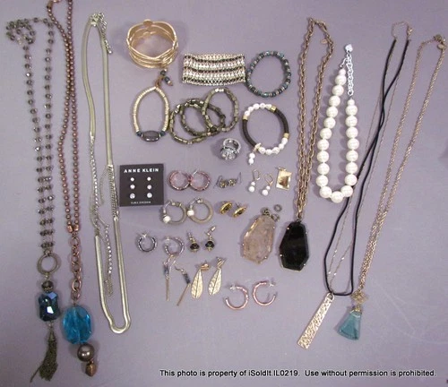 LOT VTG COSTUME JEWELRY Anne Klein, Ann Taylor, Carol Lee NECKLACES, EARRINGS +