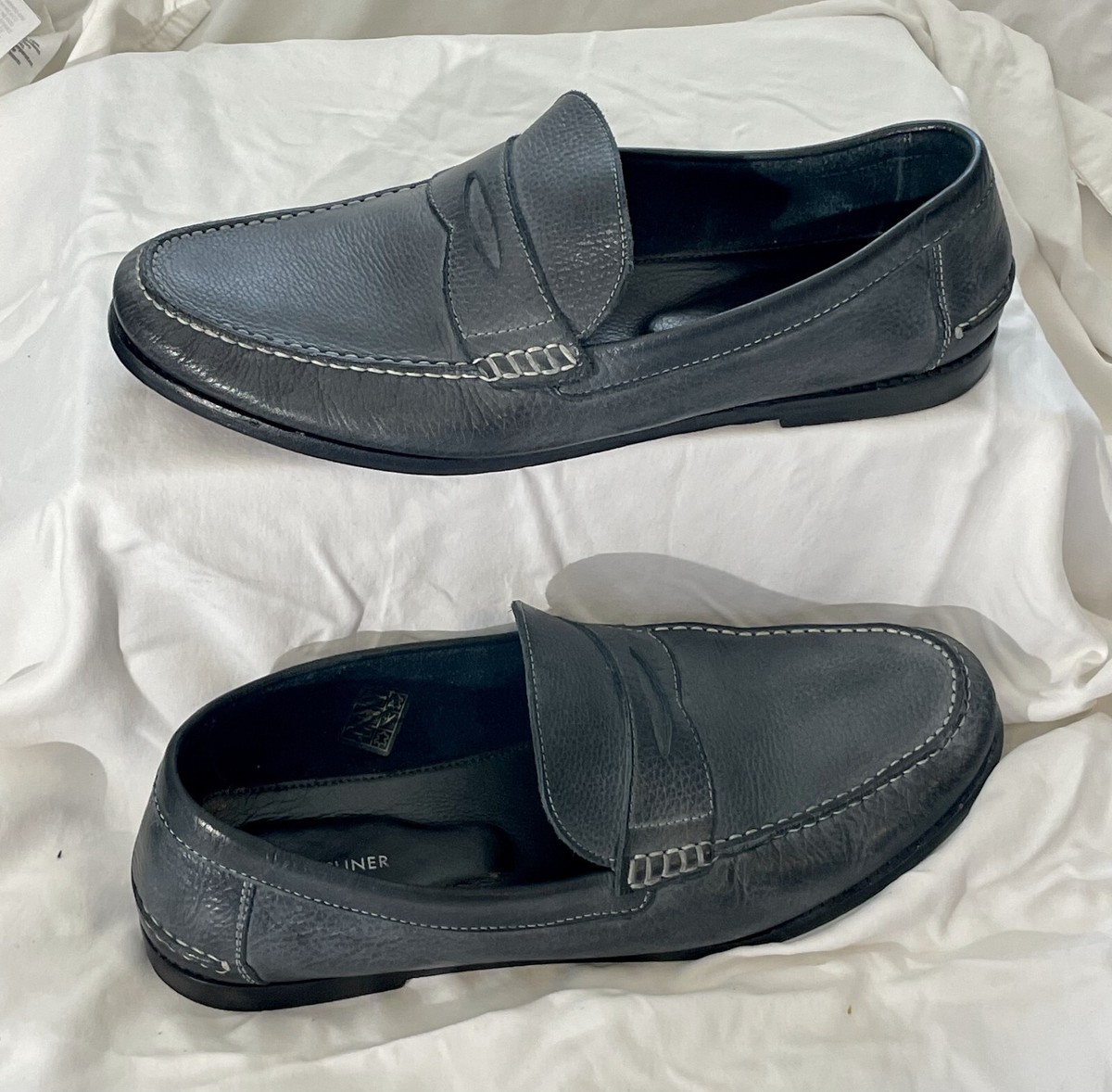Donald J Pliner Mens Sz 11 Gray Leather Slip On Loafers 