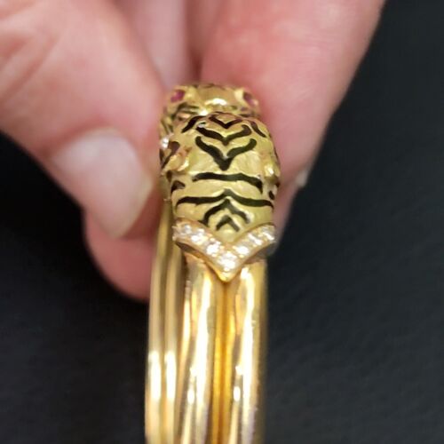 Tiger Heads Diamond & Ruby Enameled 18Kt Gold Hinged Bangle Bracelet France - Picture 6 of 12