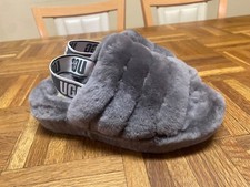 UGG CHARCOAL FLUFF YEAH SLIDE SHEEPSKIN SLIPPER SANDALS, WOMEN US 6/ EUR 37 NEW