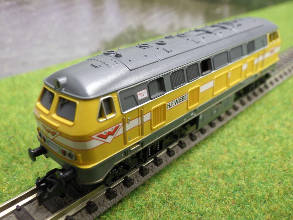 Minitrix N Diesellok Wiebe BR 216 032-3 (WV) G2141 - Bild 2 von 4