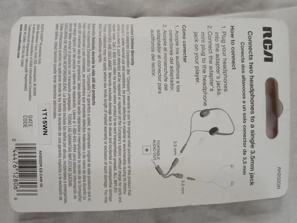 *New* 5 RCA Headphone Splitter - Connects Two Headphones to a single 3.5mm Jack - Image 3 of 4