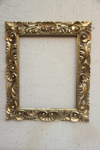 ANTICA GRANDE CORNICE LEGNO SCOLPITO TRAFORATO DORATO FOGLIA ORO STILE BAROCCO - Foto 4 di 21