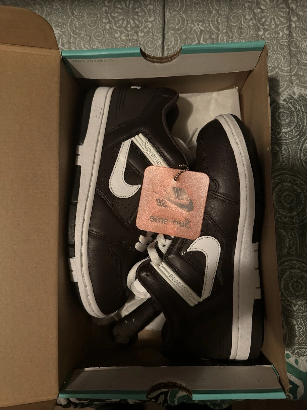 Nike SB x Supreme Air Force 2 marron porté une fois super propre taille 6,5