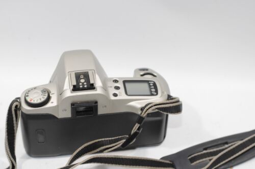 Canon EOS 500/ 35mm SLR Film Camera BODY ONLY - Picture 4 of 7