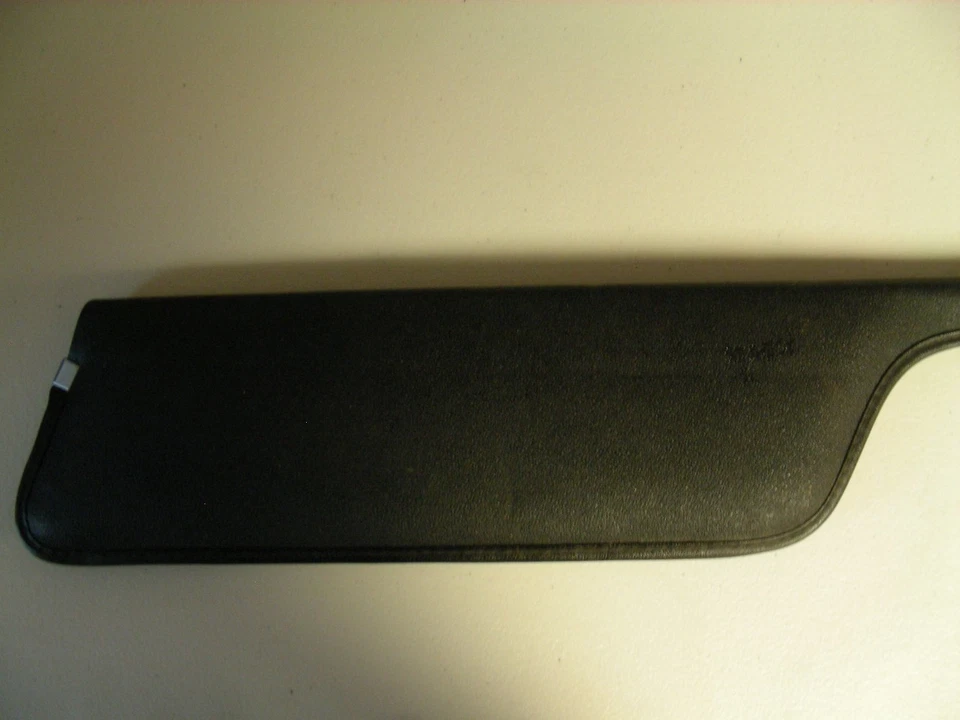 Viseira solar 1967 e 1968 Mercury Cougar Moon Crater preta '67 '68 - Imagem 2 de 2