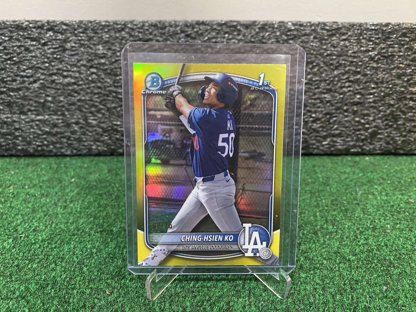 2025 Topps Bowman Chrome True Yellow 1st Ching-Hsien Ko 69/75 Dodgers