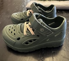 Stride Rite 360 Green Oceano Water Shoes 9M - NWOT