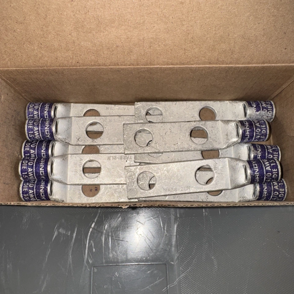 Burndy YA282LN,Compression Cable Lug, 4/0 Cu 2-Hole Long 1/2, 1 PC **Box Of 10* - Image 2 of 3