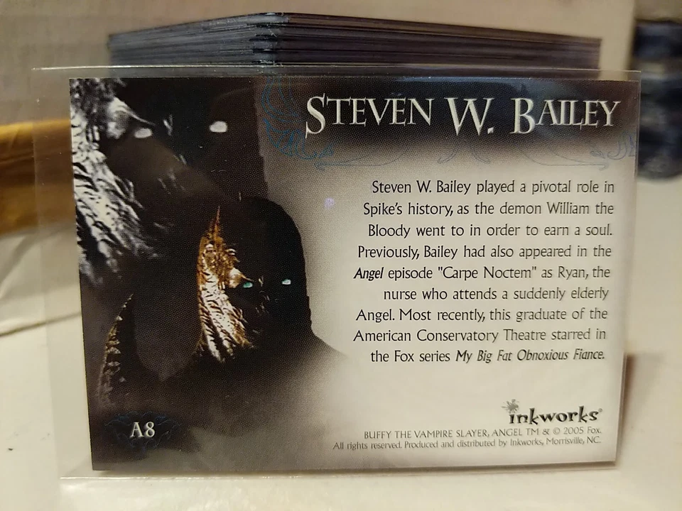 Tarjeta autógrafa Spike The Complete Story Steven W. Bailey A8 2005 *Soul Demon* casi nueva Foto 2 de 2