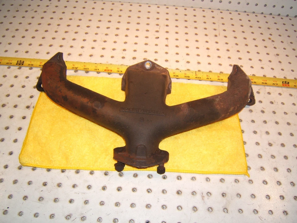 Volvo 1966 122S 4 cilindros escape motor VOLVO puerto único OE 1 colector, 418405 K, T2 Foto 2 de 4