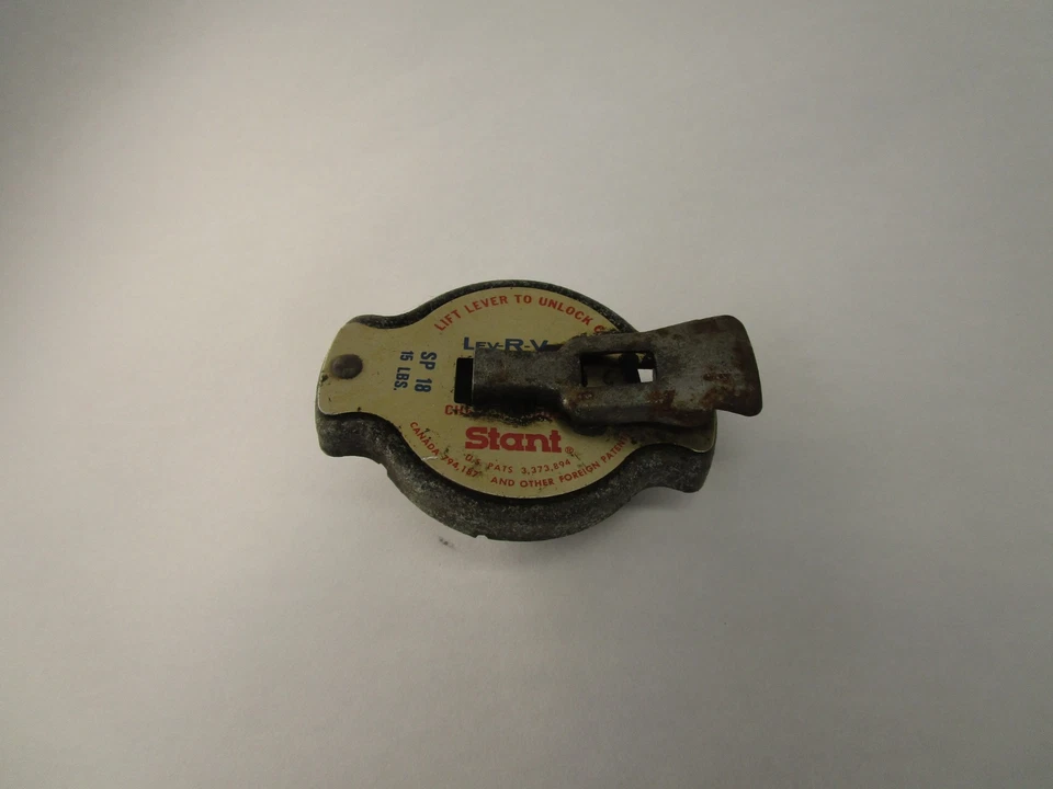 91 POLARIS INDY SKS RXL650 FILLER CAP - Image 2 of 4