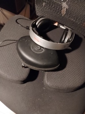 MONSTER Beats by Dr Dre studio V2 ヘッドフォン 34397.jpg