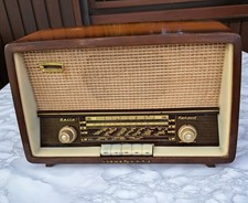 Sammelnstück! Vintage Röhrenradio des  Modells Loewe Opta Bella Rekord 6725W