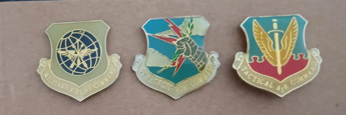 Insignes militaires internationaux et pin's | todocoleccion