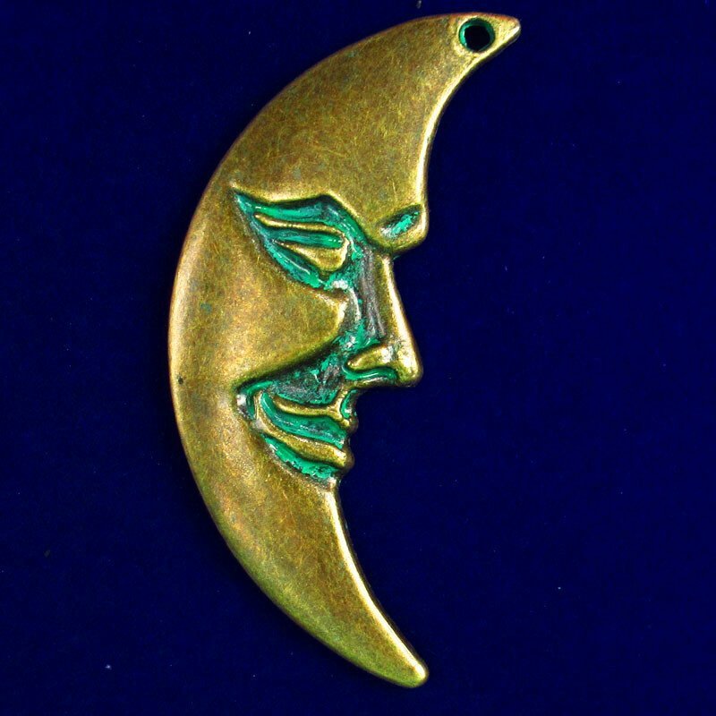 2Pcs 63x25x3mm Carved Brass Bronze Half-moon Pendant Bead