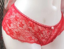 Victoria secret Rare Vintage M Cherry Red Lace Rose Thong Wide Side Panty