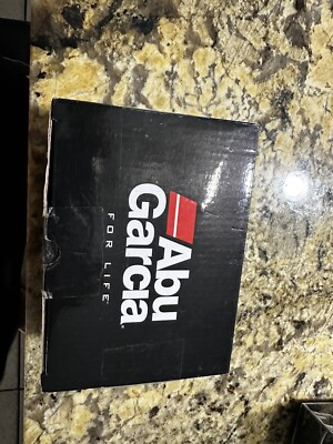 abu garcia ambassadeur baitcaster Abu Garcia C4 Ambassadeur Baitcast Reels Round, Right Handed