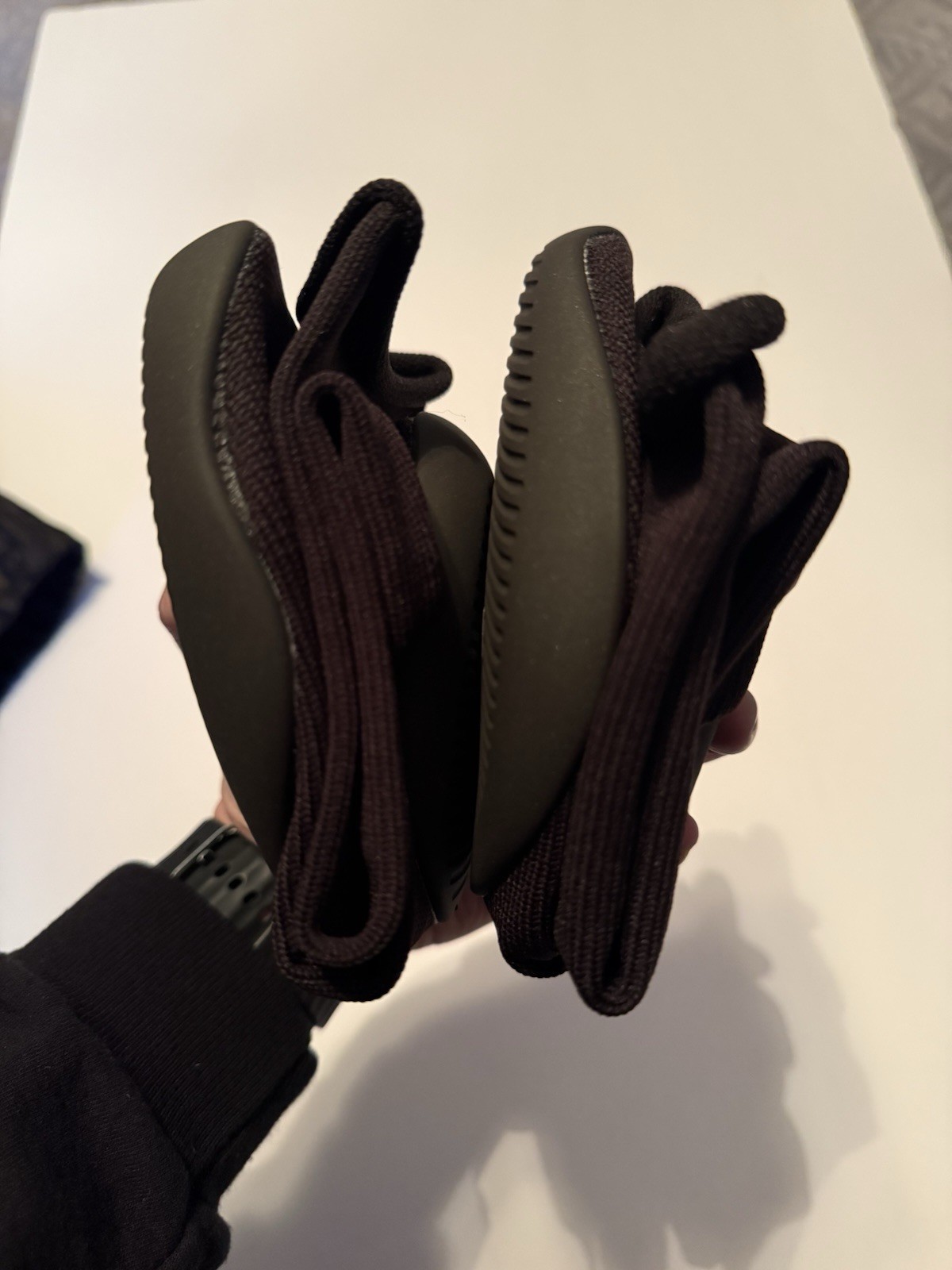 Yeezy Pods Black Non-Slip Knee High Men’s Rubber Sole with Storage Bag thumbnail 6
