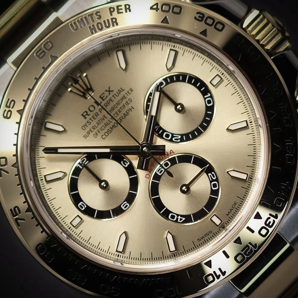 ROLEX Cosmograph Daytona 40 | 126503 | Yellow Gold & Oystersteel | Full Set image 2