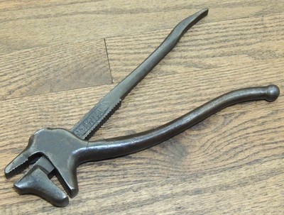 1857 E. RIPLEY S PATENT ADJUSTABLE PLIER/WRENCH-COMBINATION-ANTIQUE HAND TOOL