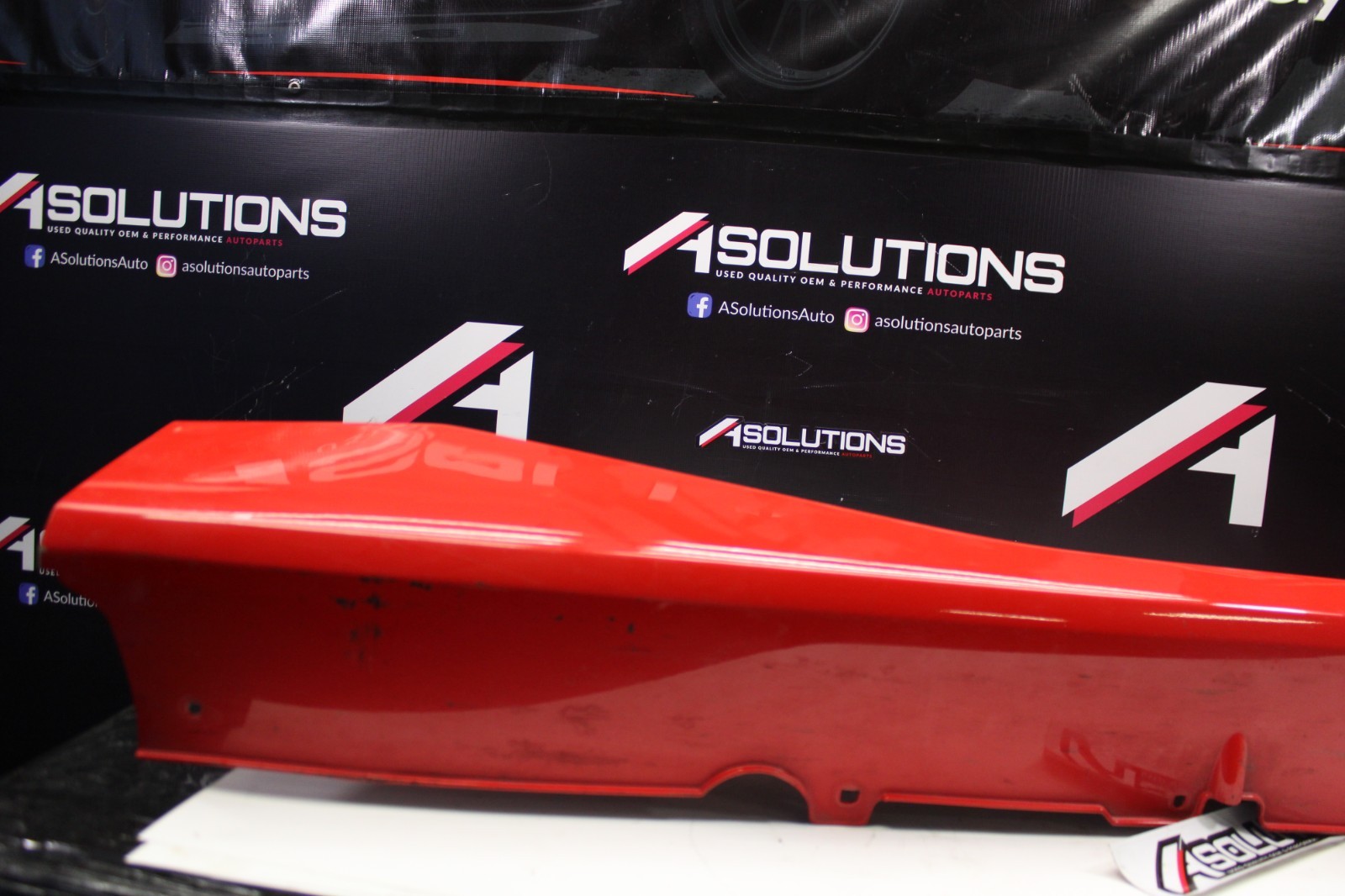 2015 LAMBORGHINI HURACAN LP610-4P PASSENGER SIDE ROCKER PANEL SIDE SKIRT OEM Z3M
