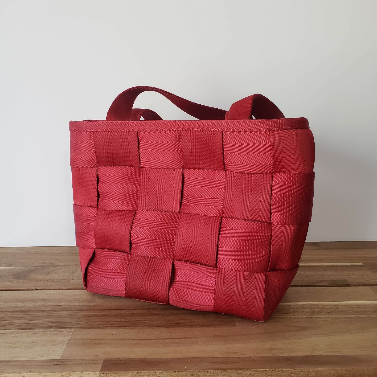 HARVEYS THE ORIGINAL SEAT BELT BAG TOTE / HANDBAG / PURSE (RED) eBay