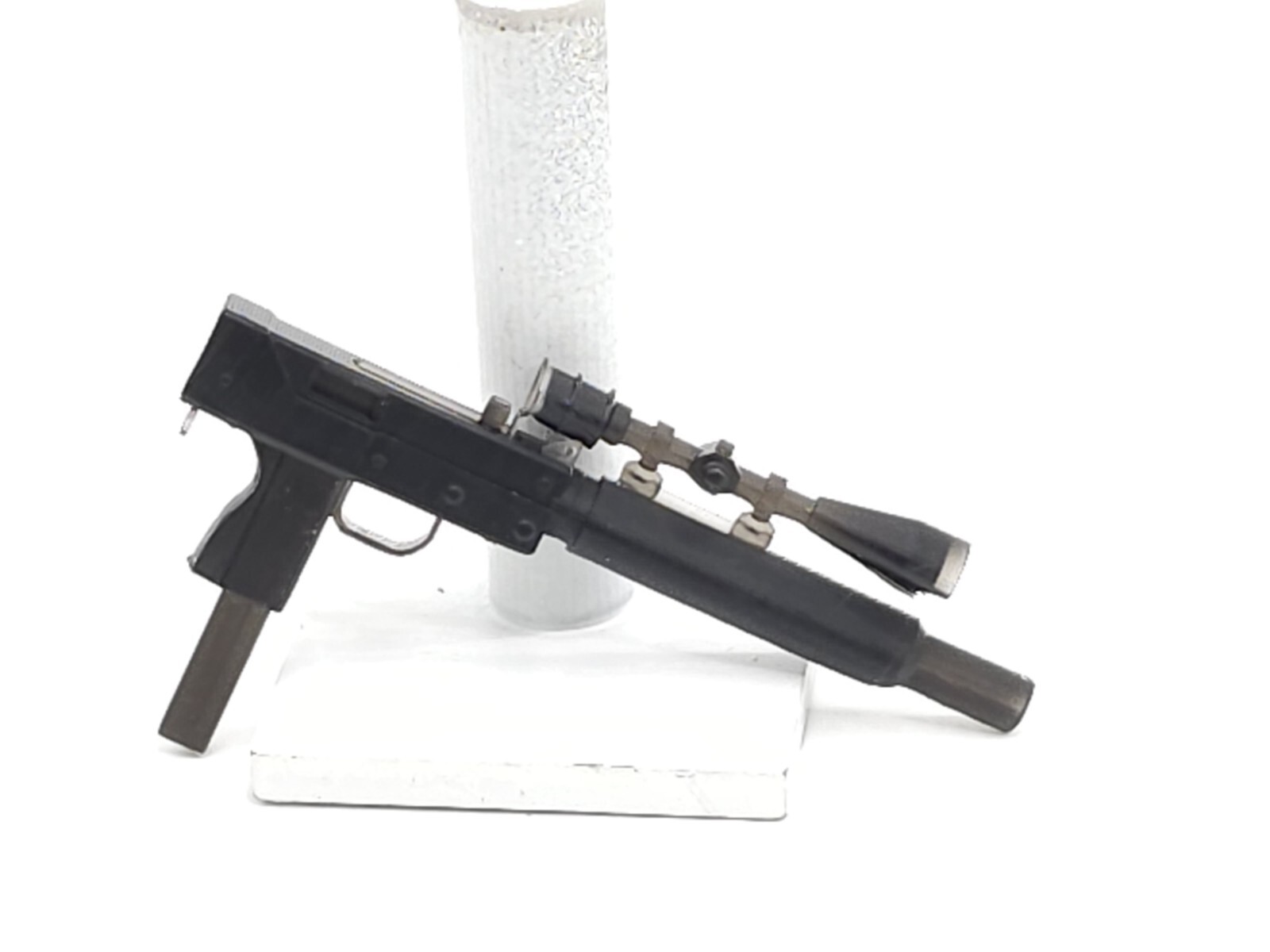 3d Printed SNAKE PLISSKEN MAC 10 GUN 1:12 6