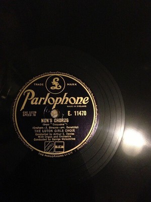 The Luton Girls' Choir - Nun's Chorus / The Holy City (Shellac, 12'')