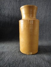 Antique Clay Bottle - Medium Ink?