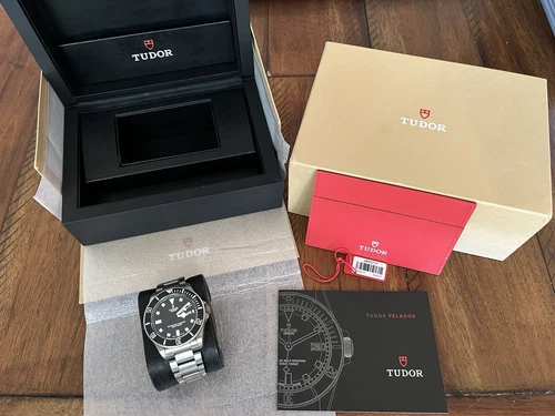 TUDOR Pelagos 25500TN Men's Automatic Titanium Watch ETA Movement