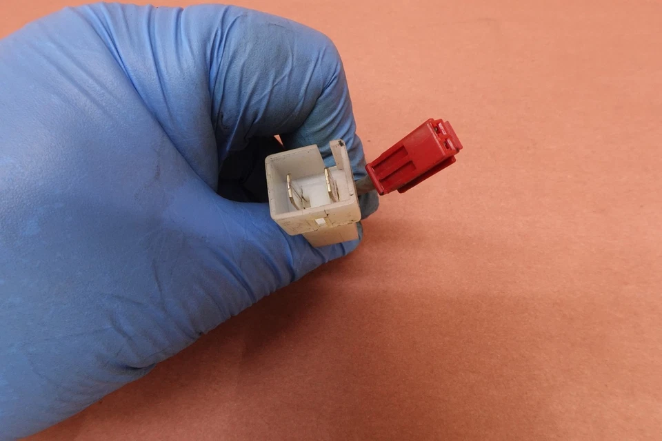 2004-2009 YAMAHA FZ6-S FZ6S FZ6 FZ600 Ignition Lock Key Set Gas Cap - Image 2 of 4