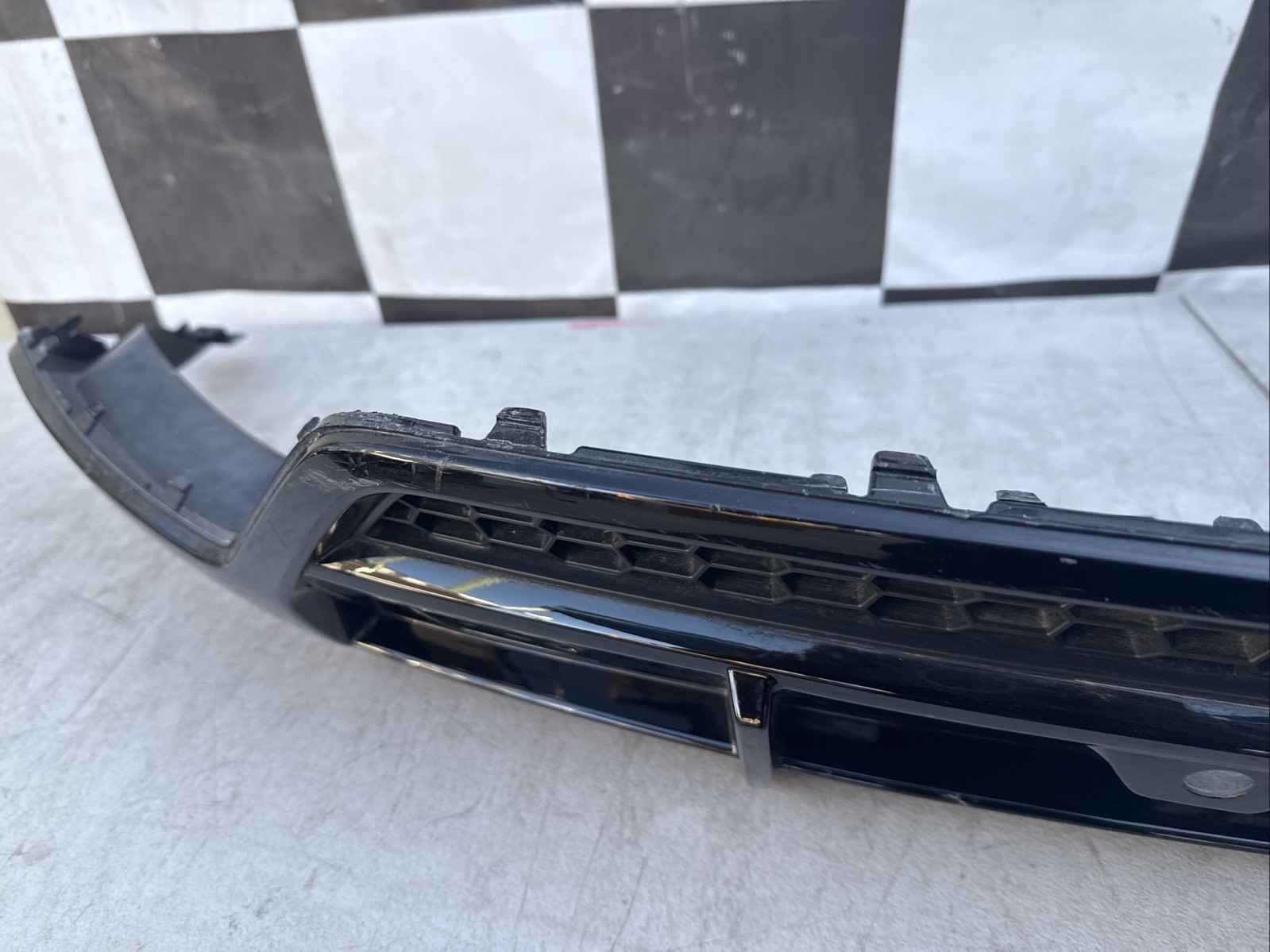 Lamborghini Urus 2018-2025 Rear Lower Diffuser
