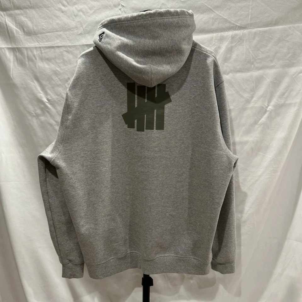 Undefeated X New Era Collab/ Yankees Hoodie / Size XL / Gray Great Condition ! - Image 3 of 4