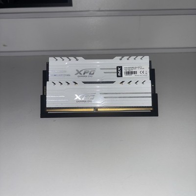 XPG GAMMIX D10 16GB (2x8GB) RAM DDR4 3000MHz AX4U300038G16A-BW10