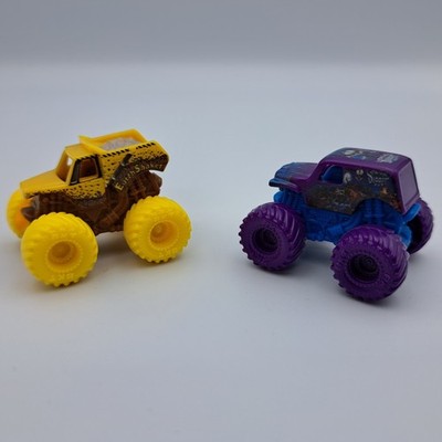 Monster Jam Mini Series 16 Earth Shaker & Digger 1'' Truck Lot Of 2