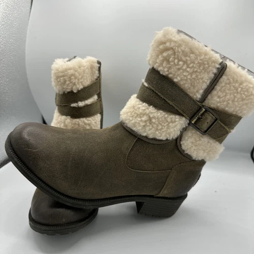 Stivaletti UGG Blayre III Chipmunk impermeabili in pelle con polsini in pelliccia 7 5 nuovi con etichette