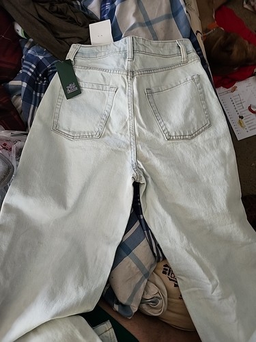 Wild Fable Women's High-Rise 90s Relaxed Straight Dad Jeans Size 0 Light Blue - Picture 7 of 7
